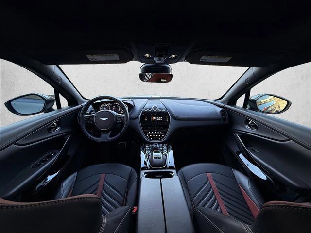 Used 2024 Aston Martin DBX 707 image 14