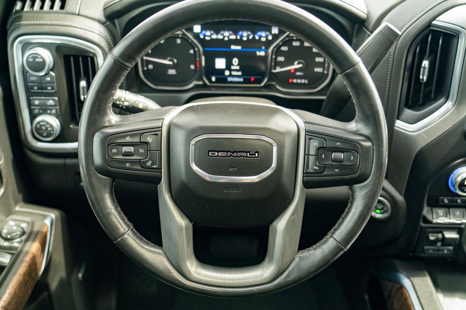 Used 2021 GMC Sierra 2500 Denali w/ Denali Ultimate Package AWD/4WD image 20