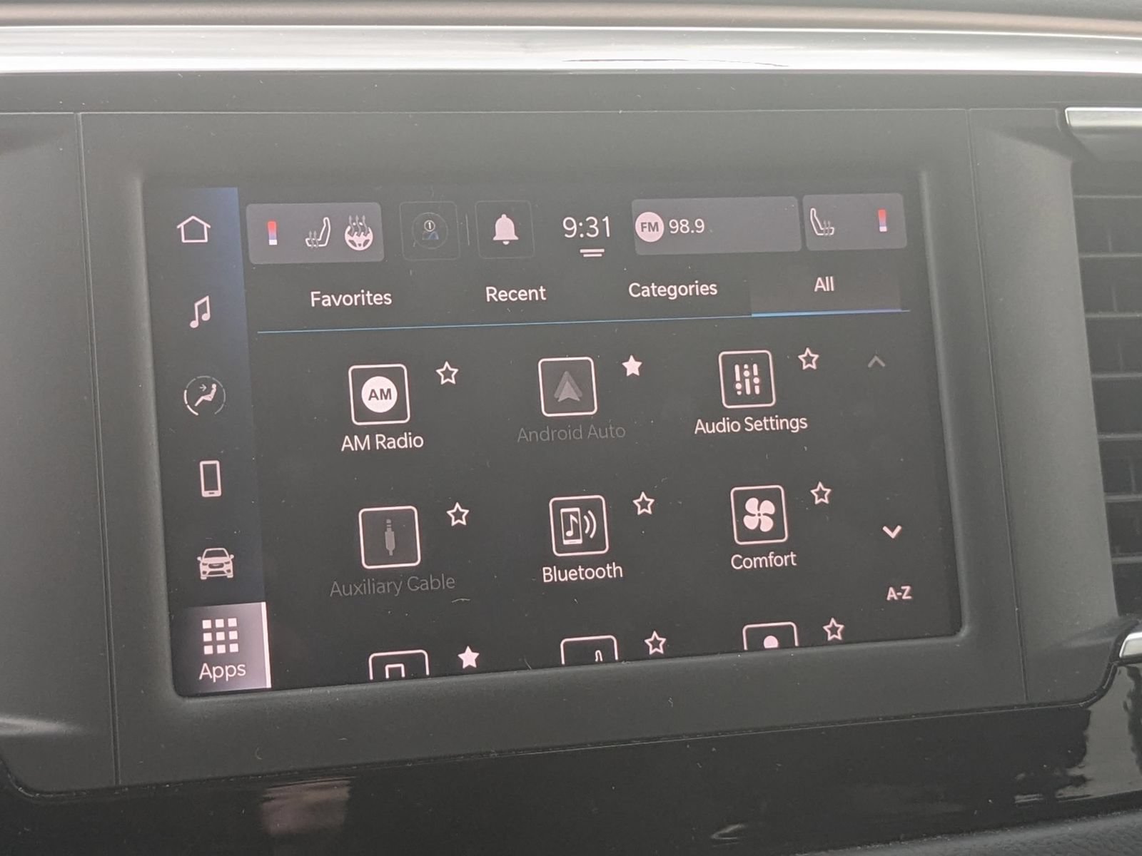 Used 2023 Chrysler Voyager LX FWD image 23