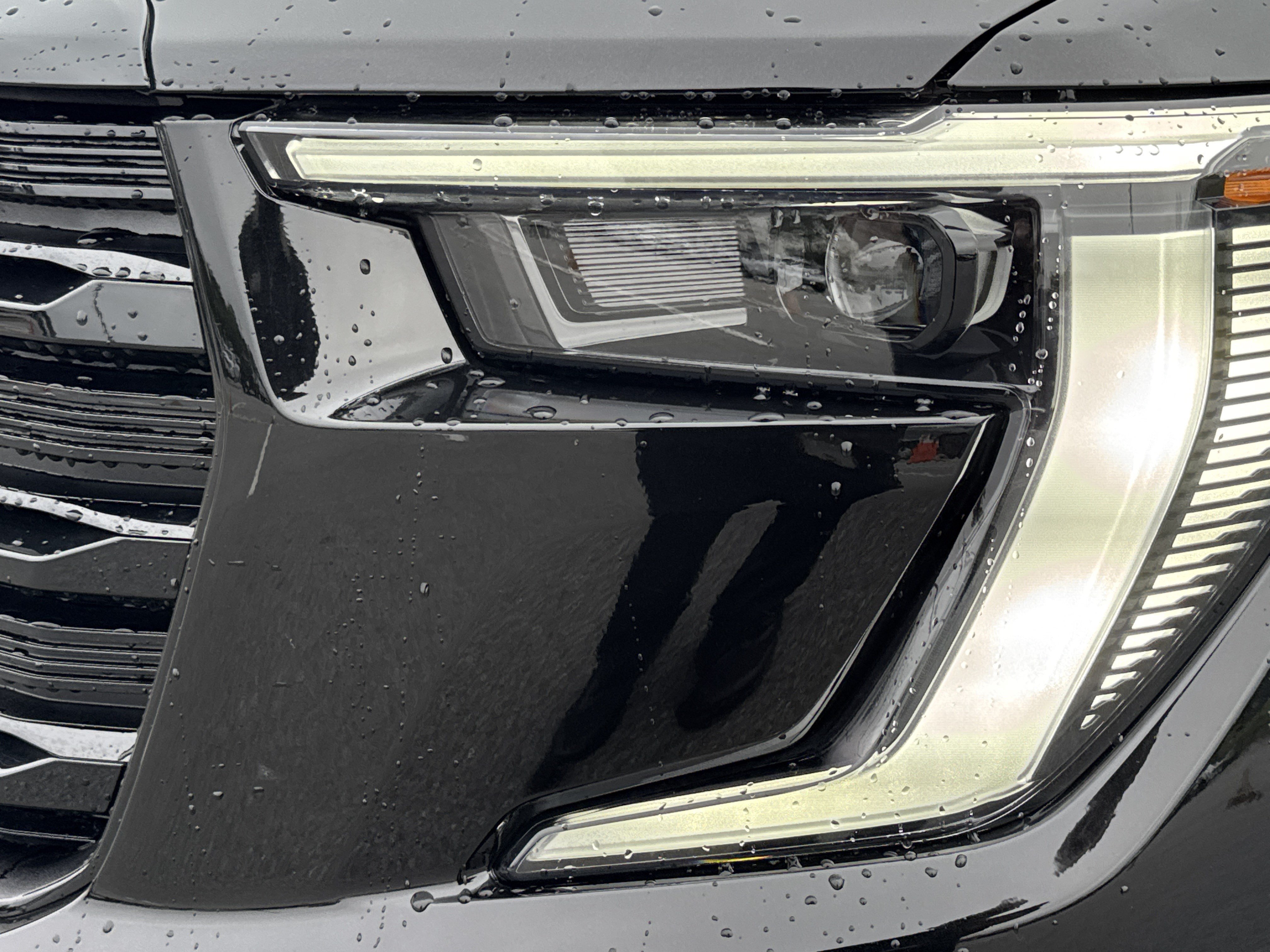 Used 2026 GMC Acadia Elevation w/ Black Edition FWD image 6