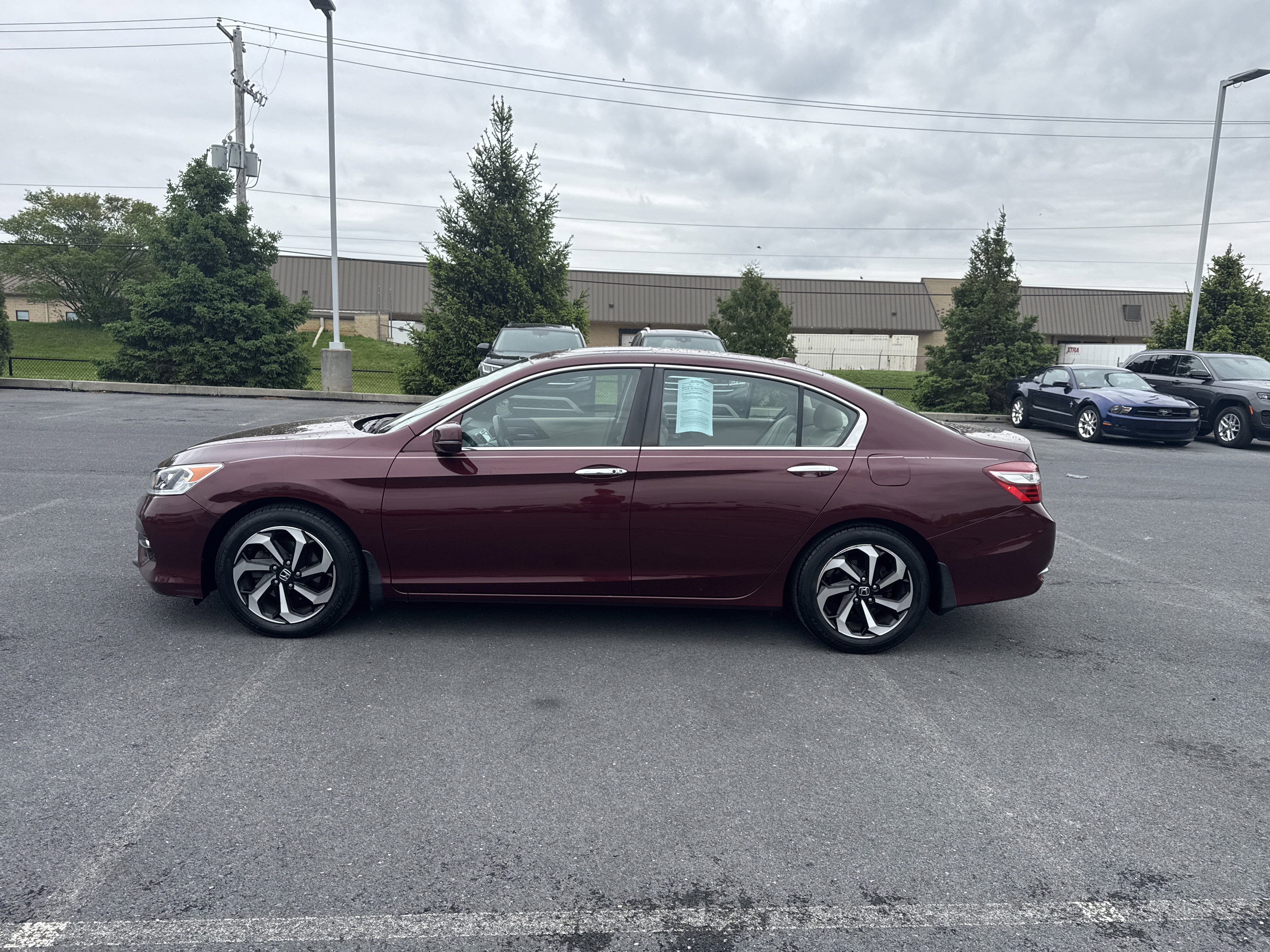 Used 2016 Honda Accord EX-L image 21