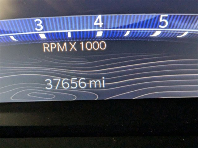 Used 2024 Jeep Grand Cherokee L Limited w/ Luxury Tech Group II image 19