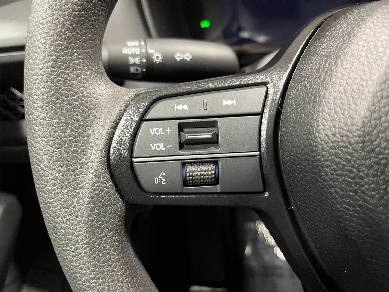 New 2025 Honda Accord SE image 17