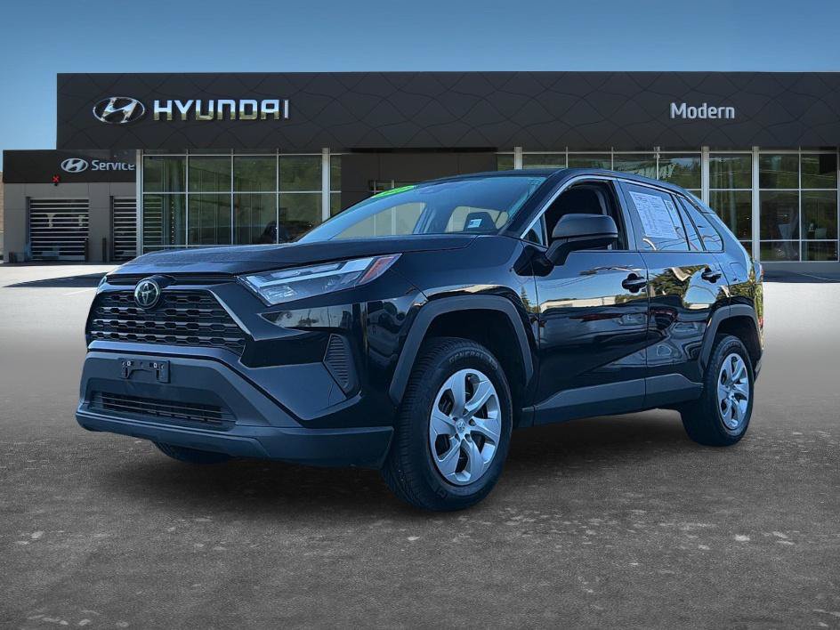 Used 2023 Toyota RAV4 LE AWD/4WD image 1