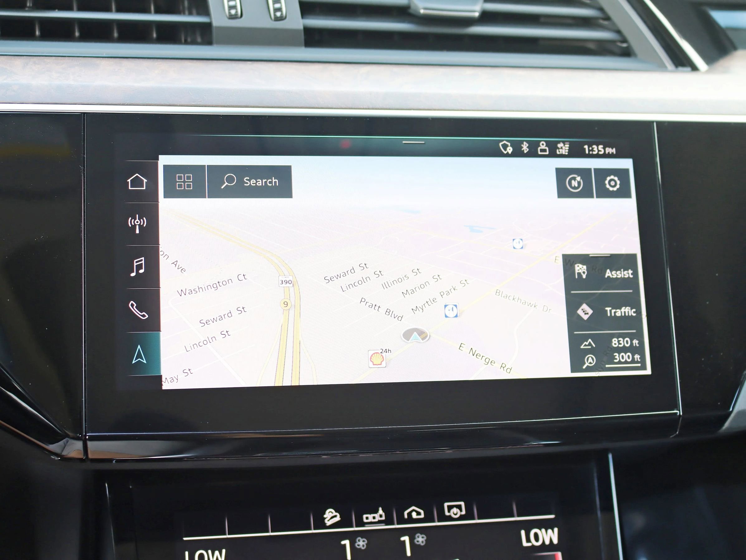 Used 2019 Audi e-tron Premium Plus image 20