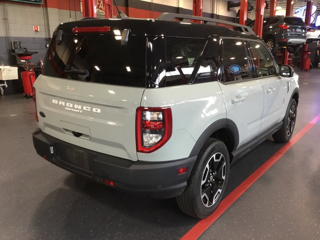 Used 2024 Ford Bronco Sport Outer Banks AWD/4WD image 5
