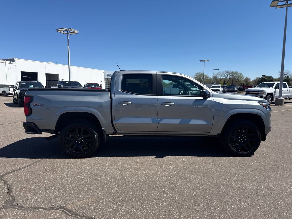 Certified 2024 Chevrolet Colorado Z71 w/ Z71 Convenience Package 2 AWD/4WD image 8