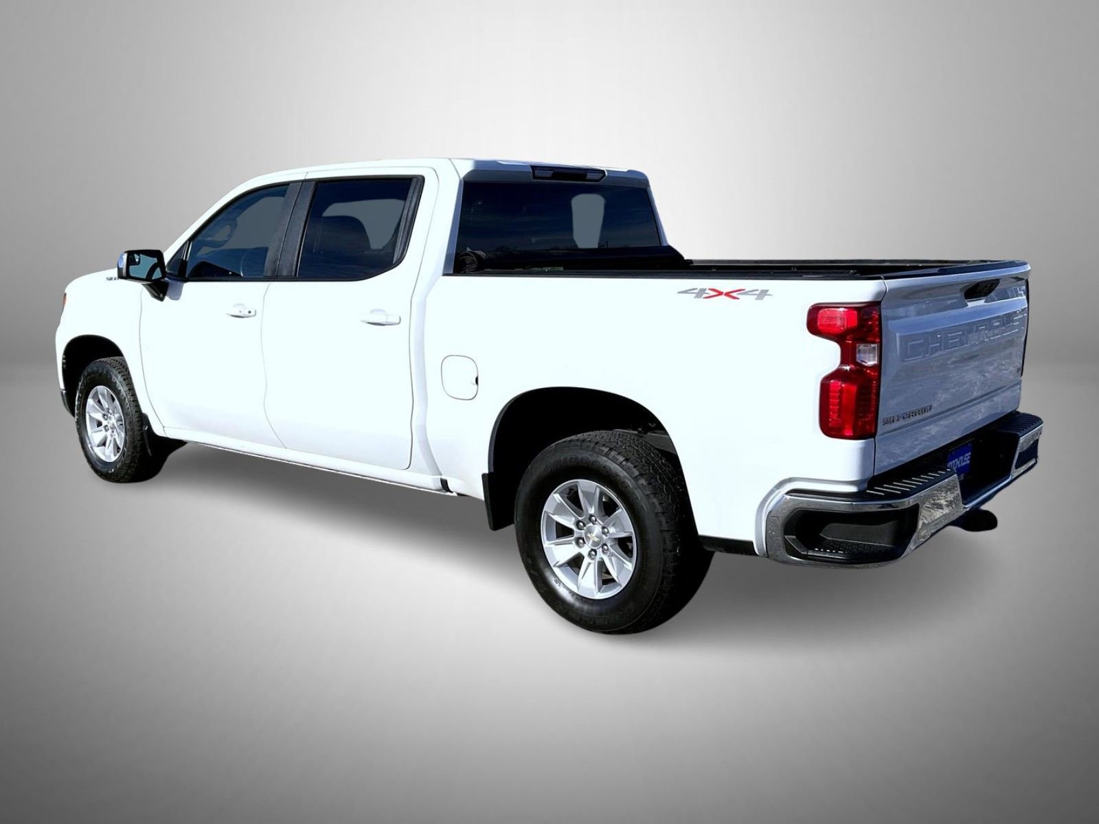 Used 2022 Chevrolet Silverado 1500 LT AWD/4WD image 7