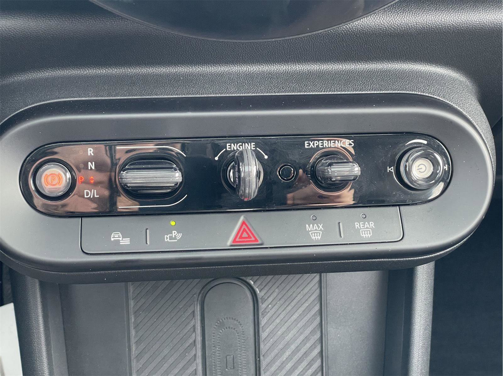 Used 2025 MINI Cooper S image 27