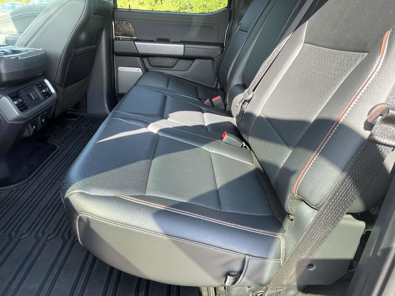 Used 2021 Ford F150 Lariat image 27