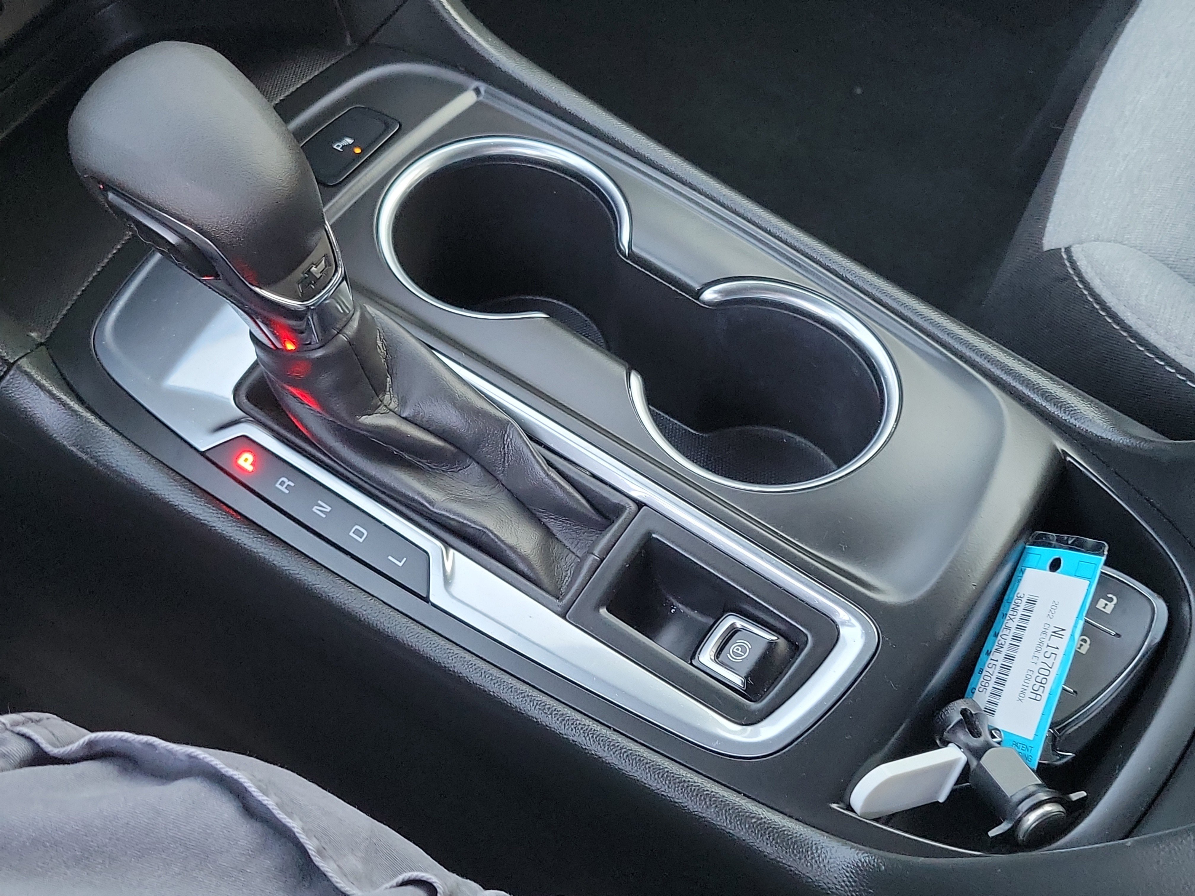 Used 2022 Chevrolet Equinox LT image 13