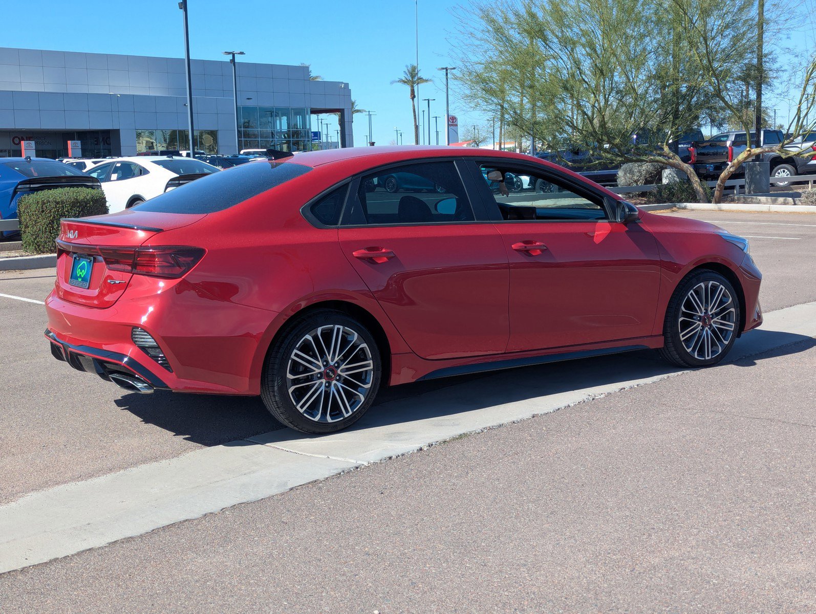 Used 2022 Kia Forte GT image 5