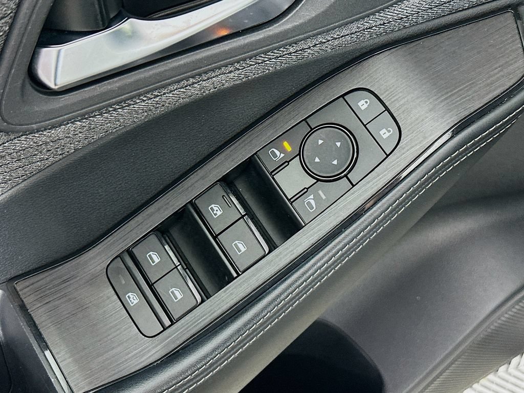 Certified 2023 Nissan Rogue SV AWD/4WD image 25