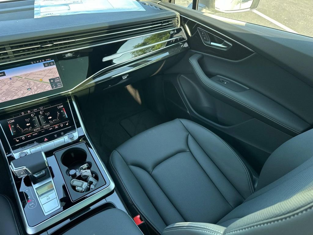 New 2025 Audi Q7 3.0T Premium Plus image 32