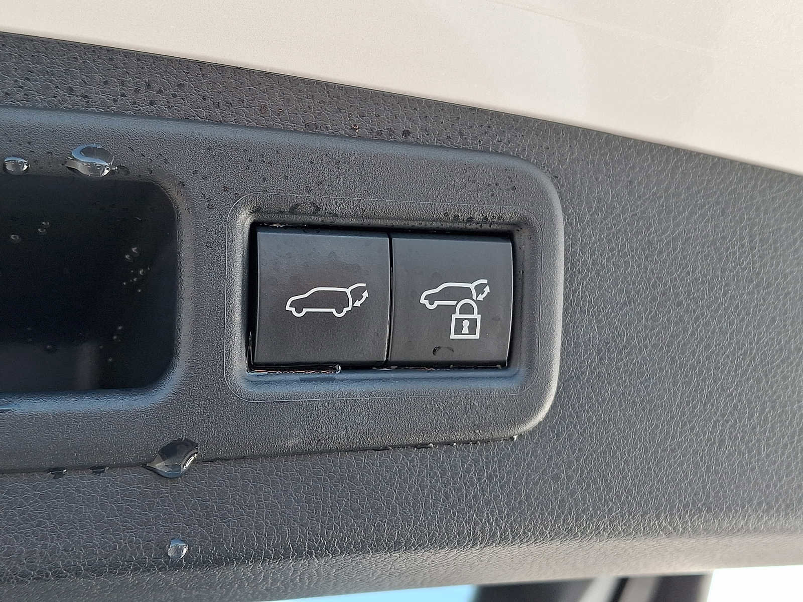 Used 2023 Lexus RX 350 Premium w/ Accessory Package AWD/4WD image 28