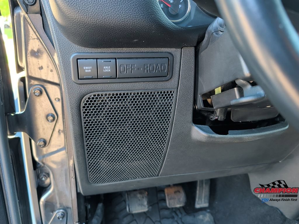 Used 2014 Jeep Wrangler Rubicon w/ Power Convenience Group AWD/4WD image 16