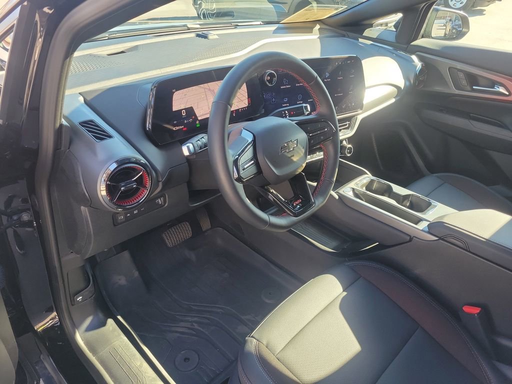 Used 2026 Chevrolet Equinox EV RS image 18