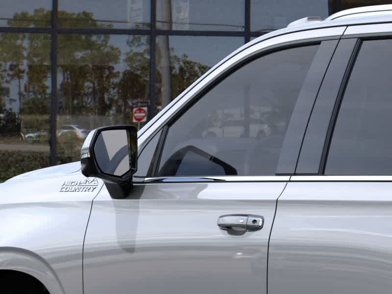 New 2026 Chevrolet Tahoe High Country AWD/4WD image 12