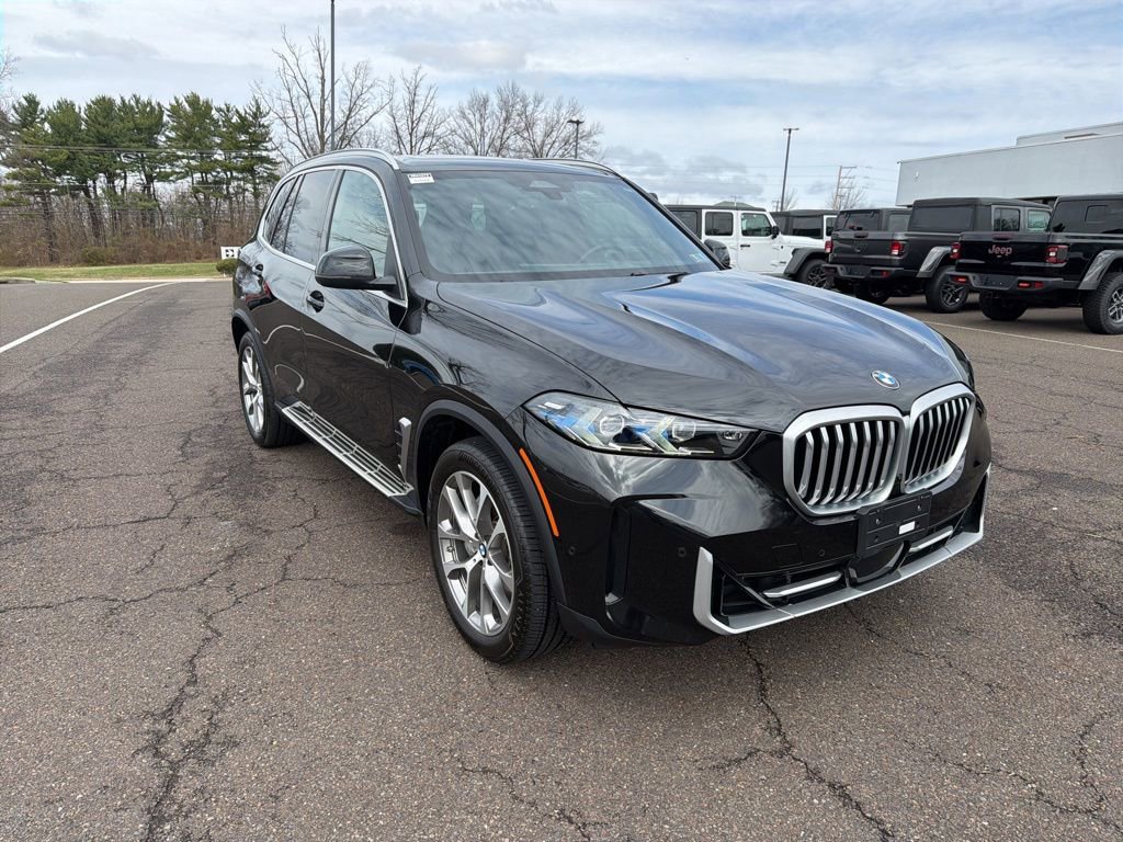 Used 2026 BMW X5 xDrive40i image 2