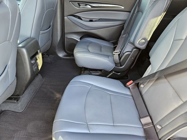 Used 2024 Buick Enclave Premium image 29