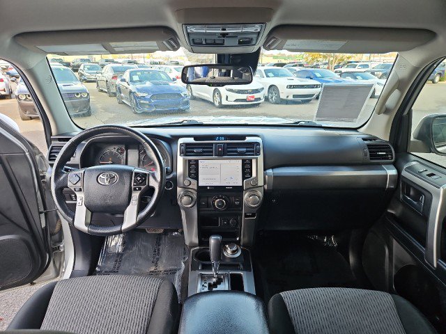 Used 2021 Toyota 4Runner SR5 AWD/4WD image 20