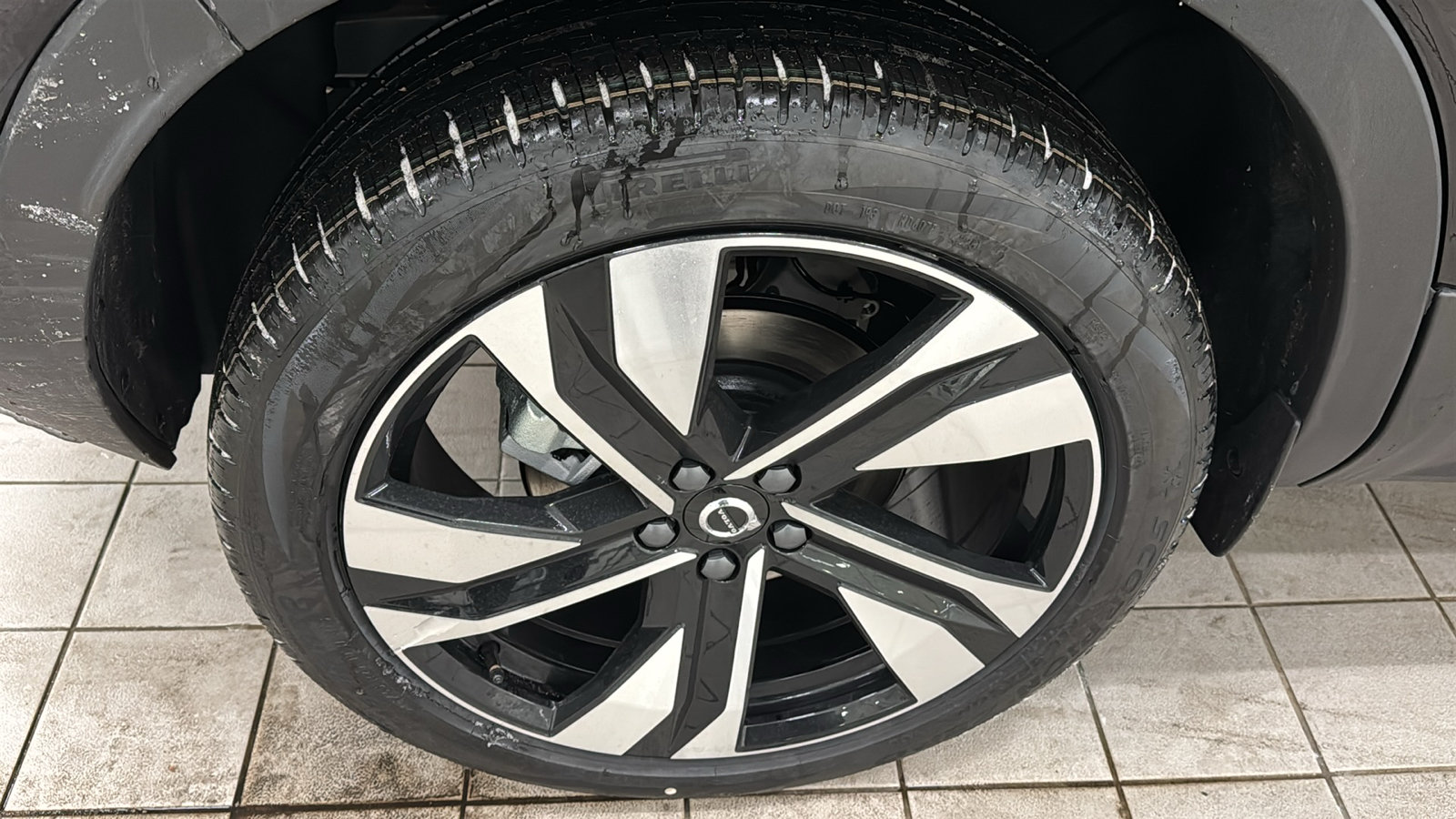 New 2026 Volvo XC40 B5 Ultra w/ Climate Package AWD/4WD image 31