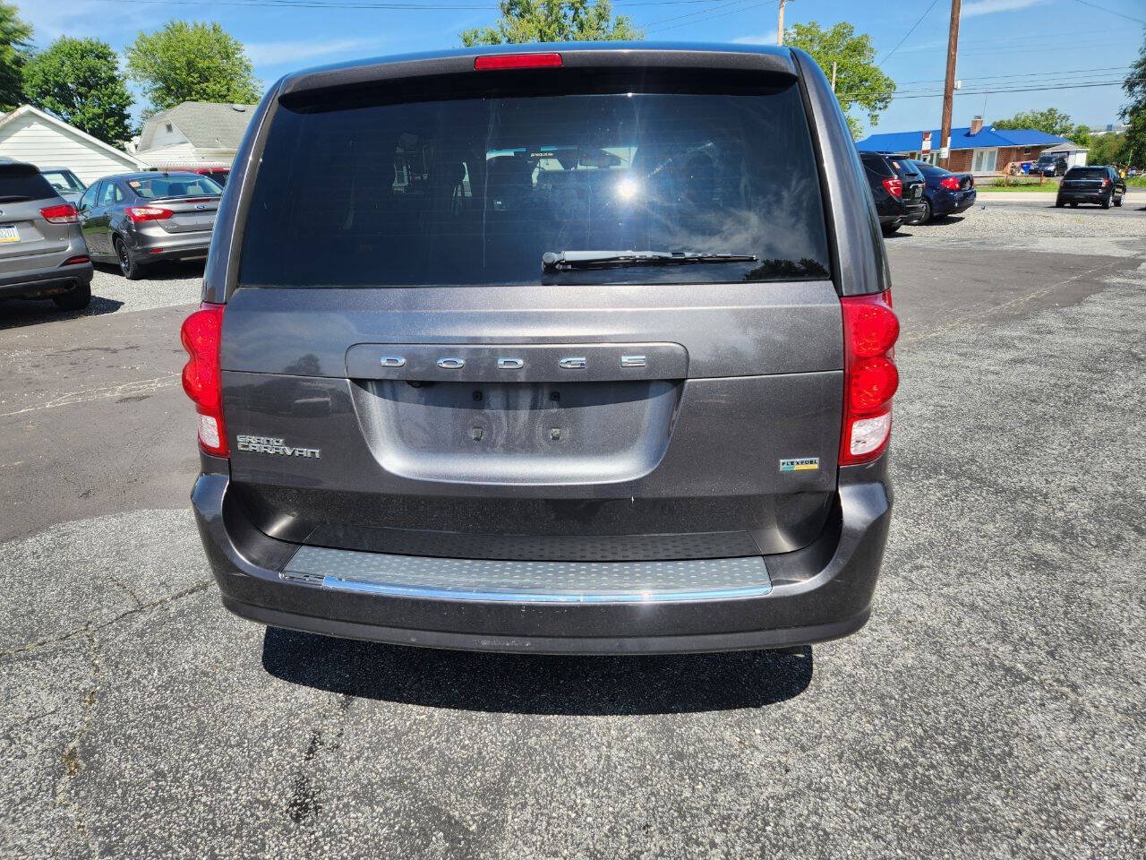 Used 2016 Dodge Grand Caravan SE w/ Quick Order Package 29E SE FWD image 6