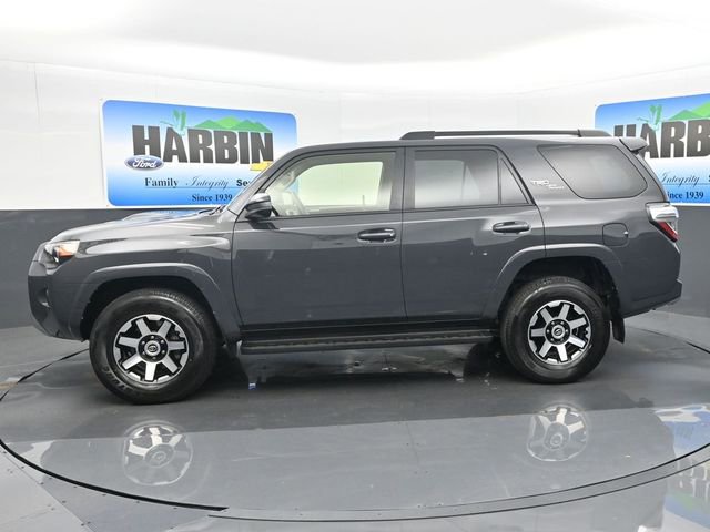 Used 2024 Toyota 4Runner TRD Off-Road image 2