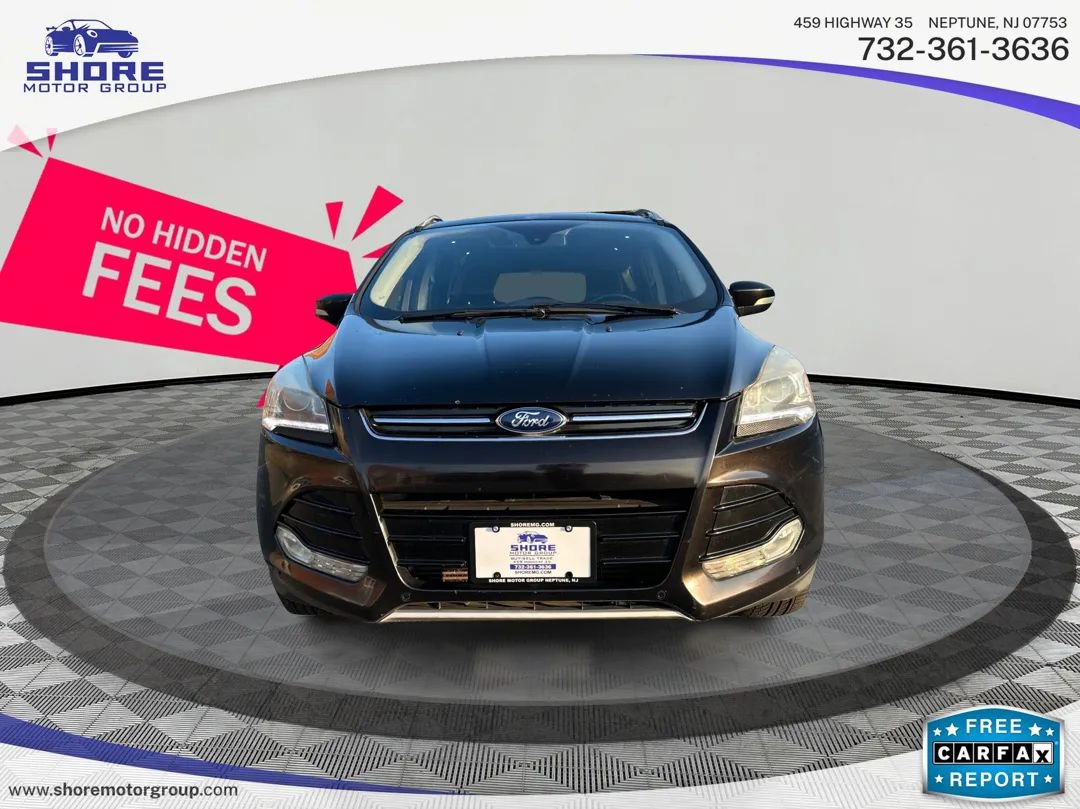 Used 2013 Ford Escape Titanium w/ Parking Technology Pkg image 2