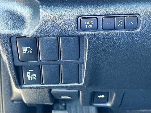 Used 2020 Lexus IS 300 w/ Accessory Package 2 image 10