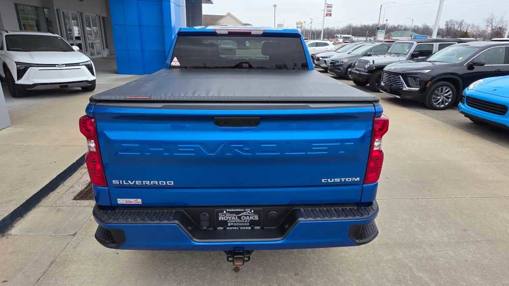 Used 2024 Chevrolet Silverado 1500 Custom image 7