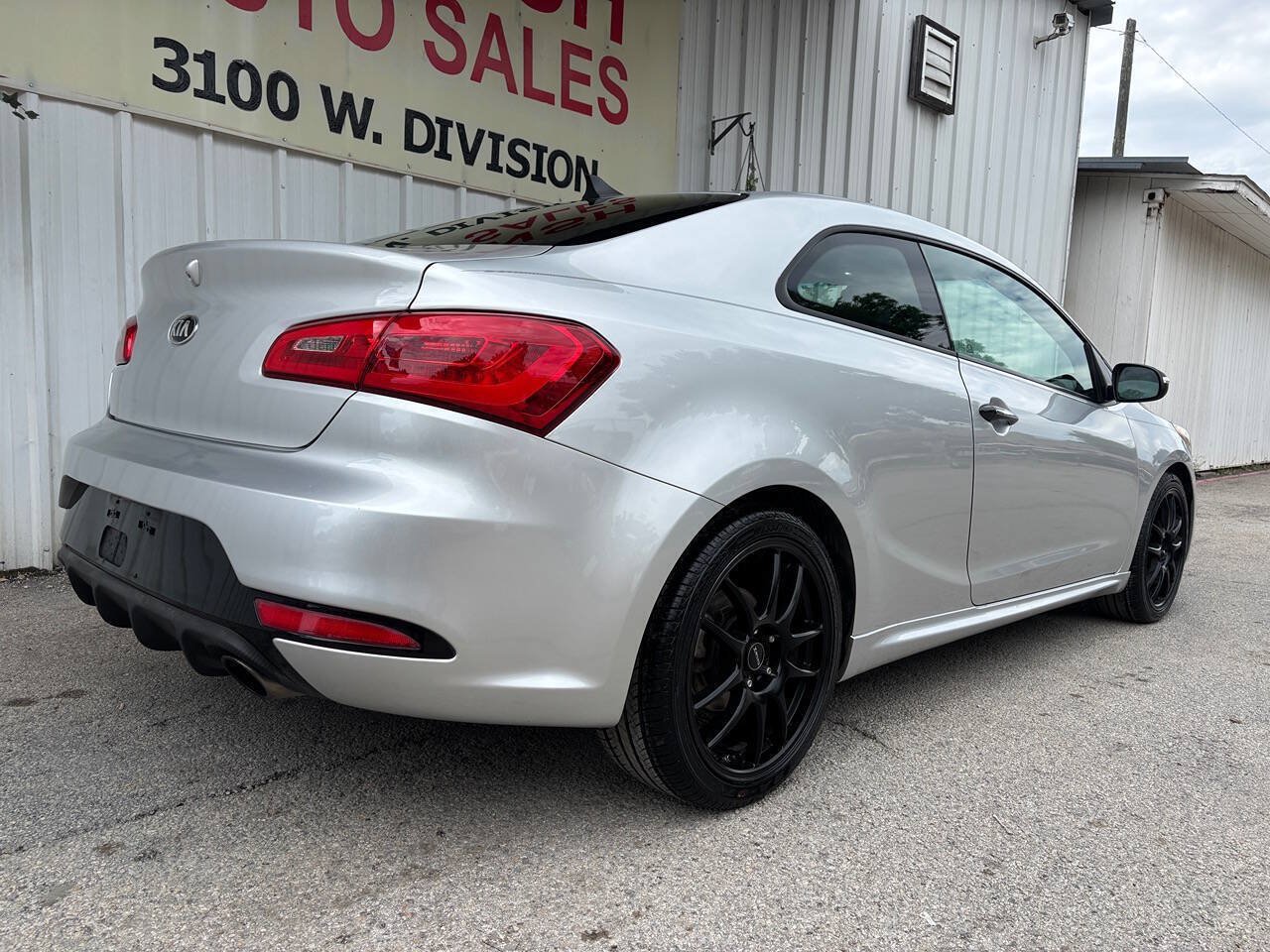 Used 2015 Kia Forte Koup SX FWD image 3