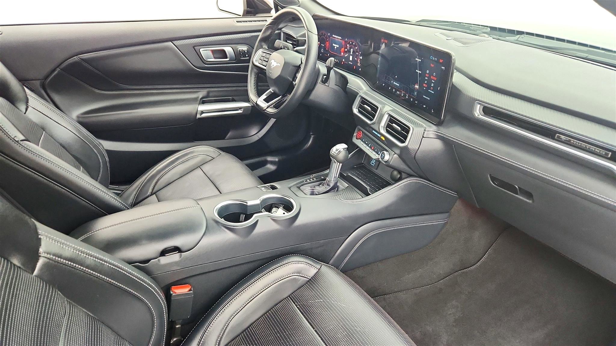 Used 2024 Ford Mustang Premium image 34