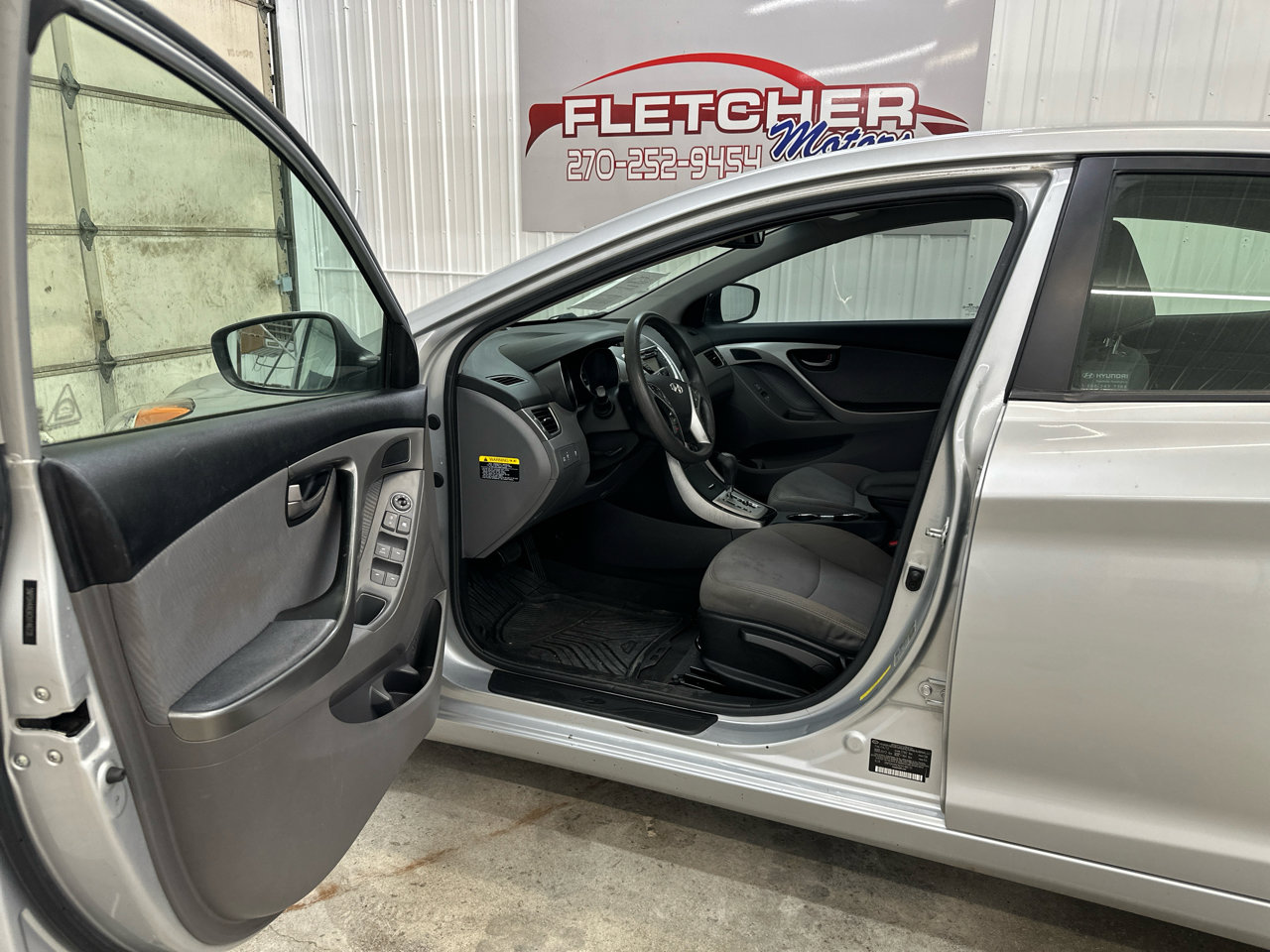 Used 2012 Hyundai Elantra GLS w/ Preferred Pkg 3 image 17