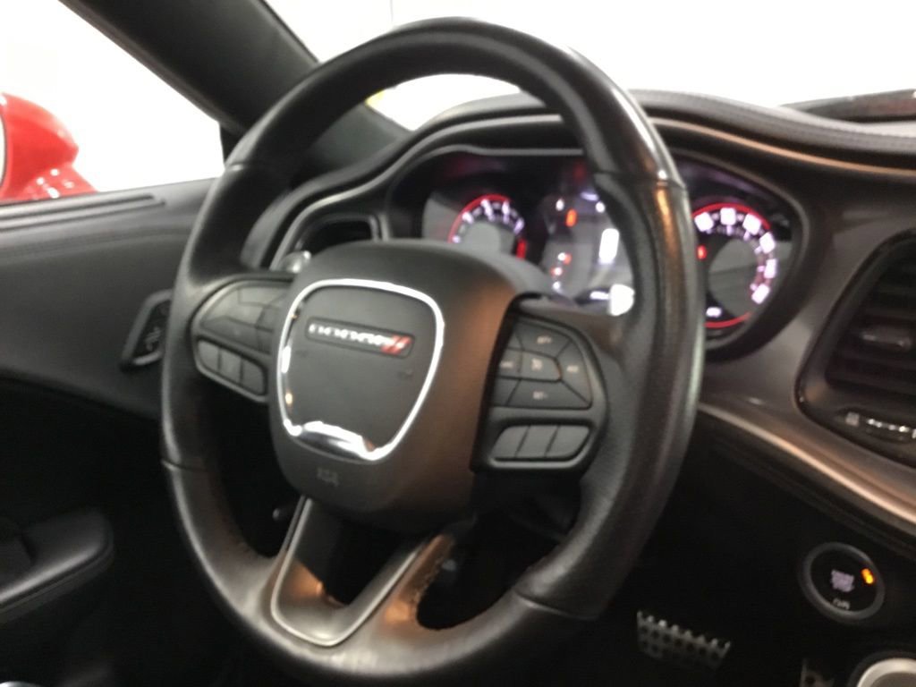 Used 2022 Dodge Challenger R/T w/ Plus Package image 26