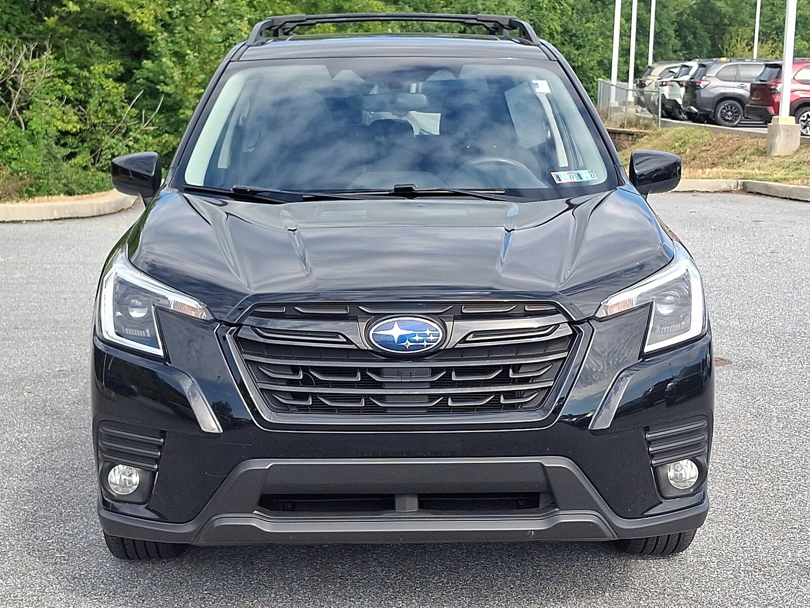 Certified 2023 Subaru Forester Premium AWD/4WD image 2