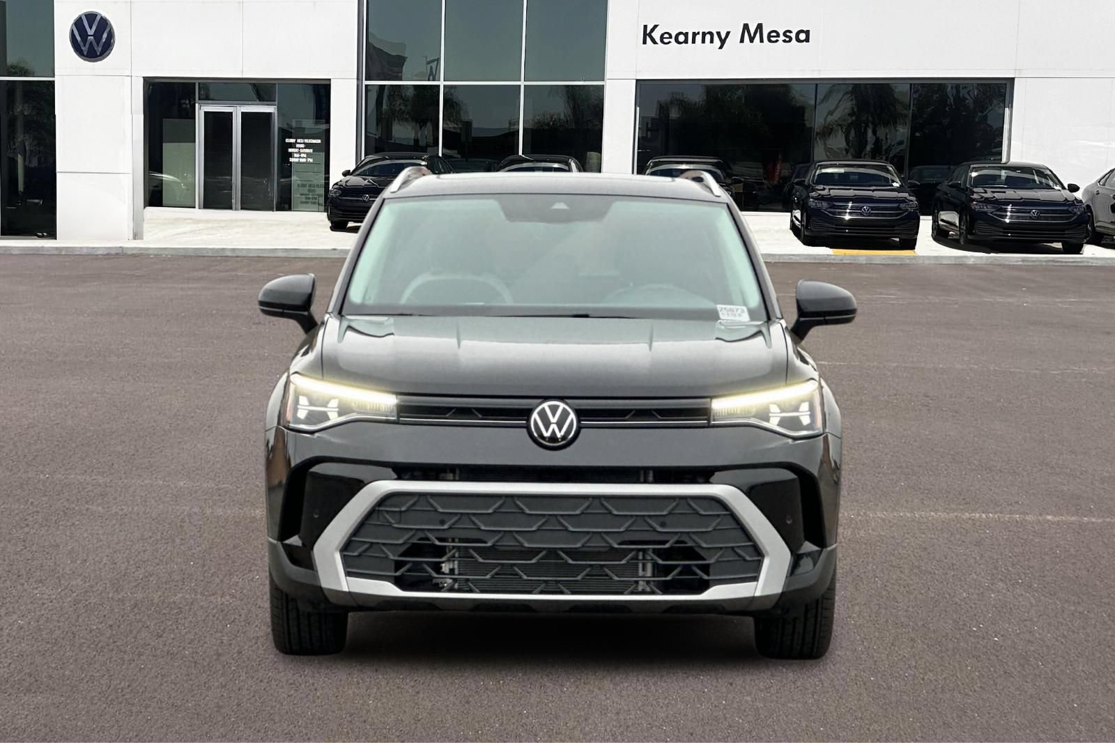 New 2026 Volkswagen Taos SE FWD image 9