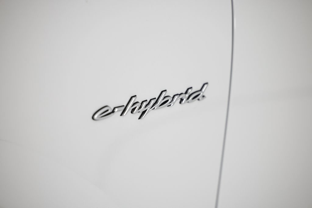 New 2026 Porsche Cayenne S AWD/4WD image 13