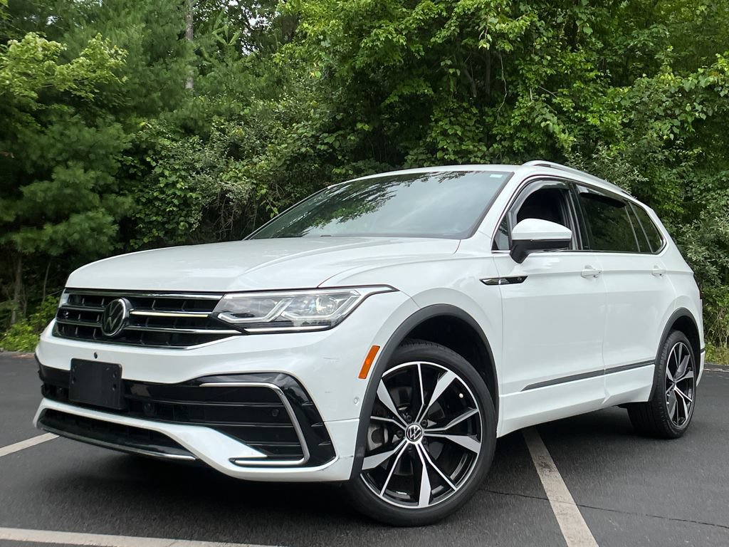 Used 2024 Volkswagen Tiguan SEL R-Line AWD/4WD image 1
