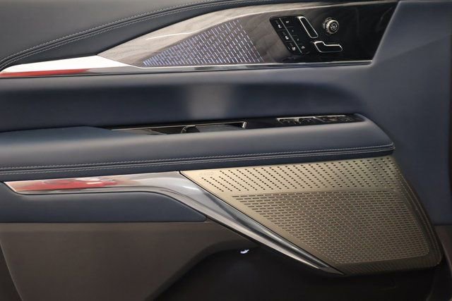 New 2026 Cadillac Escalade IQL Luxury image 7