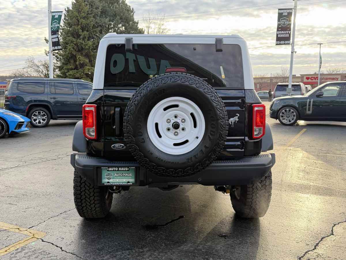 Used 2025 Ford Bronco Heritage Edition image 16