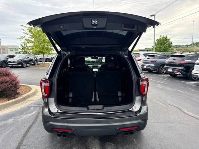 Used 2018 Ford Explorer Sport w/ Equipment Group 401A AWD/4WD image 12