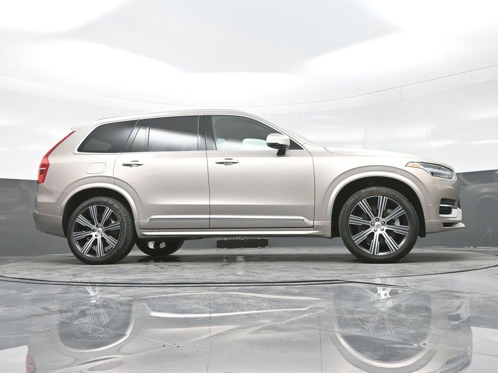 Used 2025 Volvo XC90 T8 Plus w/ Protection Package Premier image 25