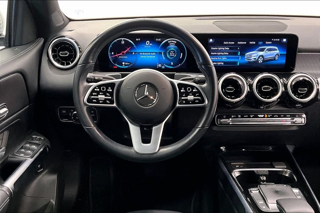 Used 2022 Mercedes-Benz GLB 250 image 4