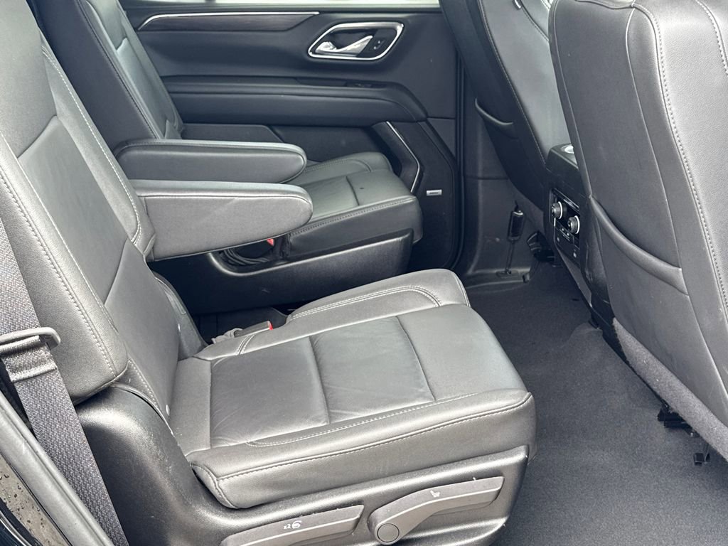Used 2024 Chevrolet Tahoe LT RWD image 14