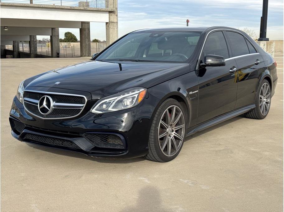 Used 2014 Mercedes-Benz E 63 AMG S-Model image 3
