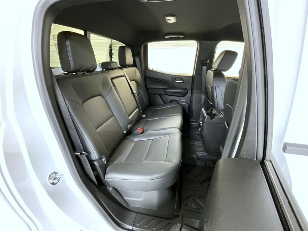New 2026 Chevrolet Colorado LT w/ LT Convenience Package AWD/4WD image 18
