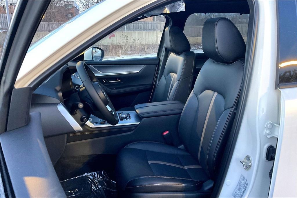 New 2026 MAZDA CX-90 Plug-In Hybrid w/ Premium Plus image 9