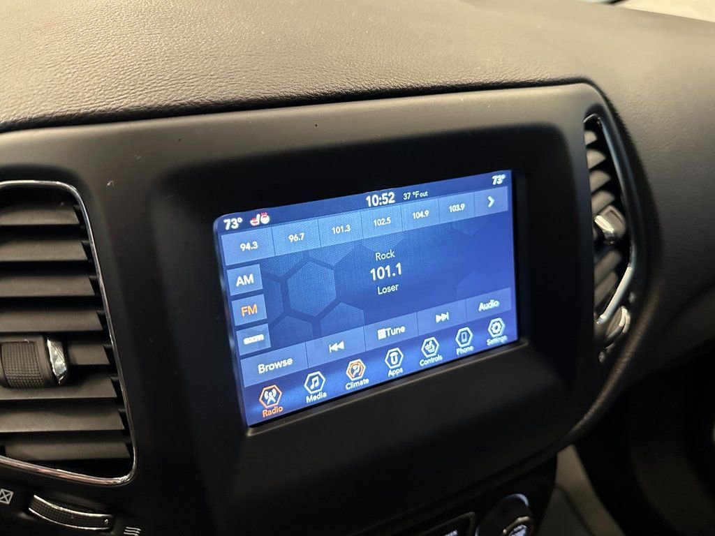 Used 2020 Jeep Compass Sport w/ Cold Weather Group AWD/4WD image 12