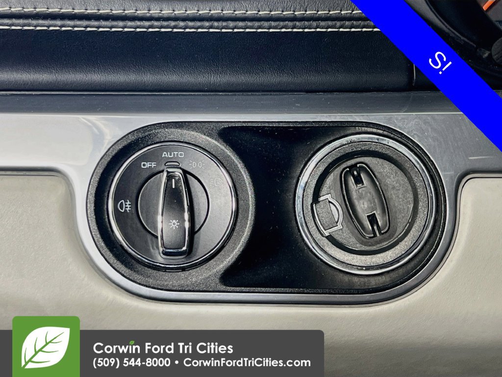 Used 2019 Porsche 718 Boxster RWD image 17
